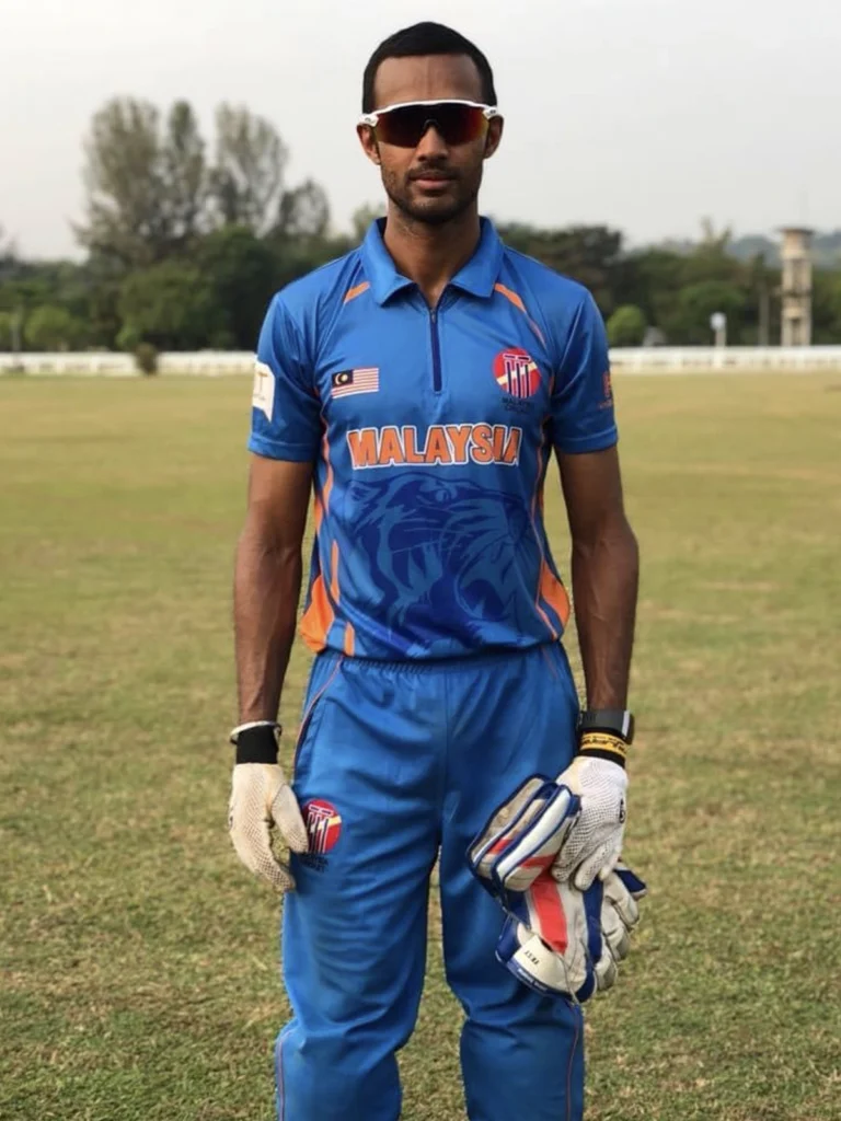 harinder-cricket03